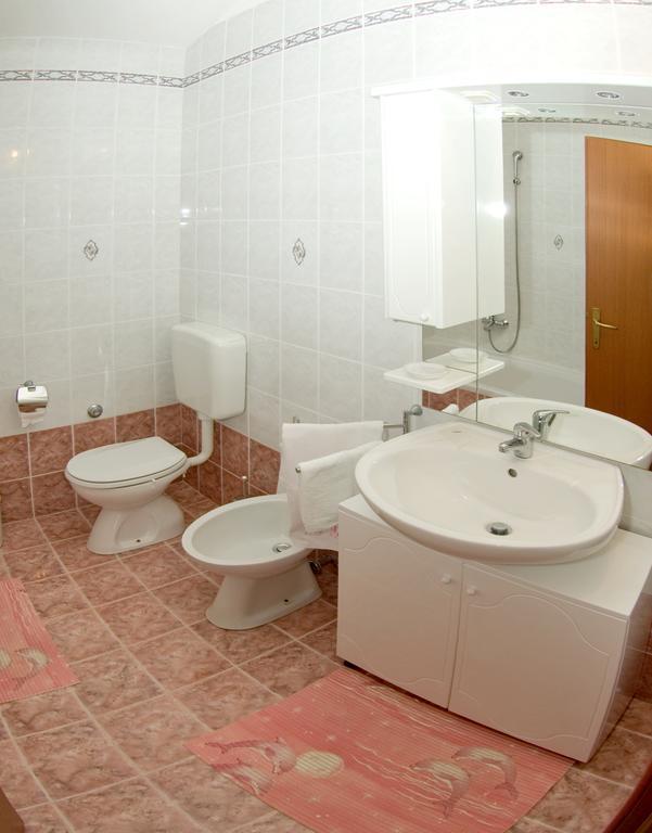 Holiday Home Magnolia Tar-Vabriga Room photo
