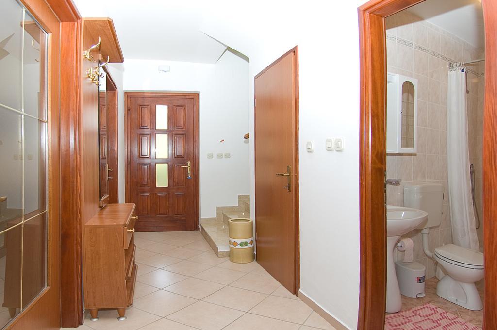 Holiday Home Magnolia Tar-Vabriga Exterior photo