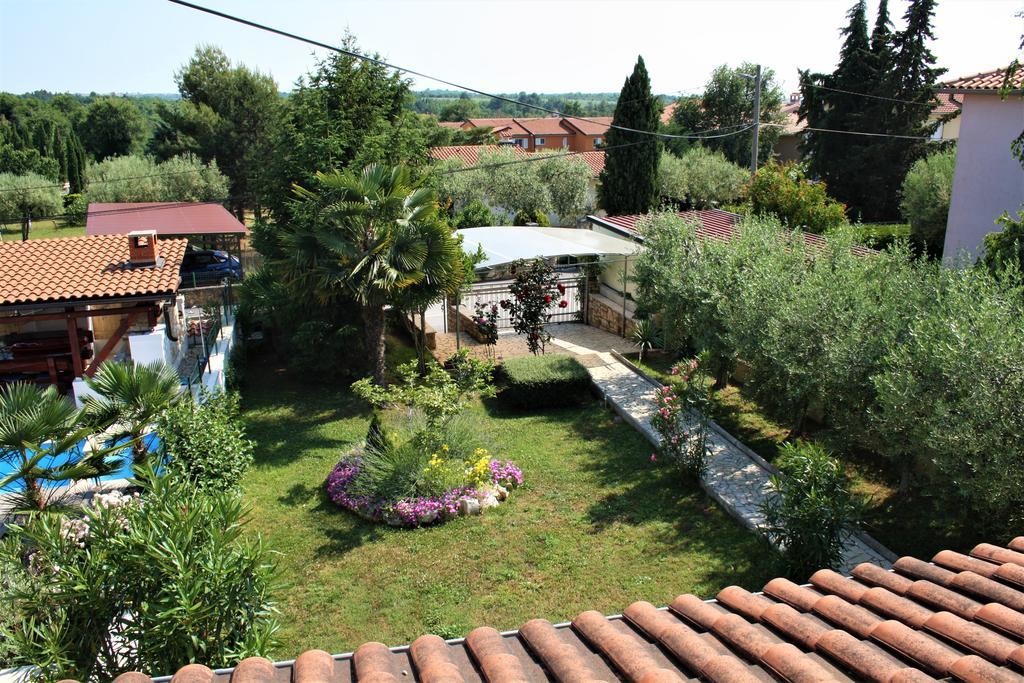 Holiday Home Magnolia Tar-Vabriga Exterior photo